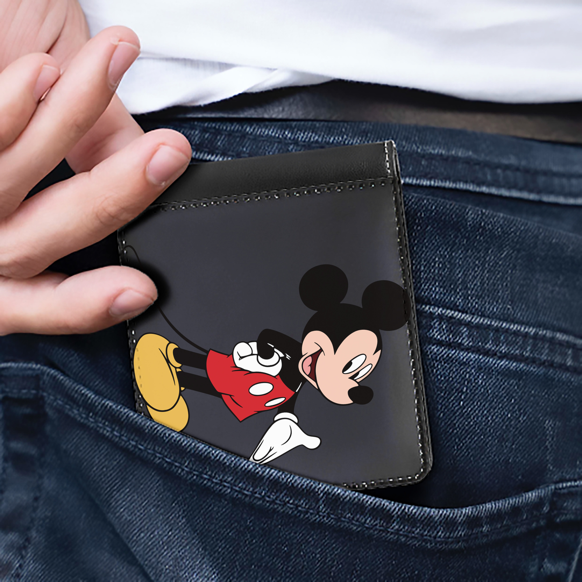 （画像用） ミッキーマウス Mickey Mouse 二つ折り革財布