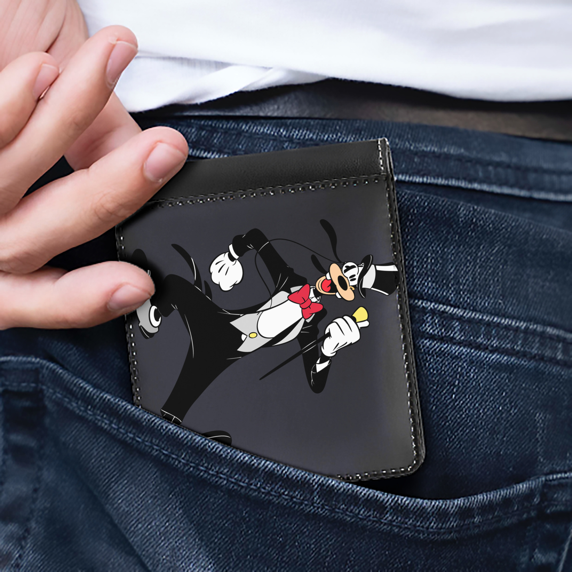 （画像用） ミッキーマウス Mickey Mouse 二つ折り革財布