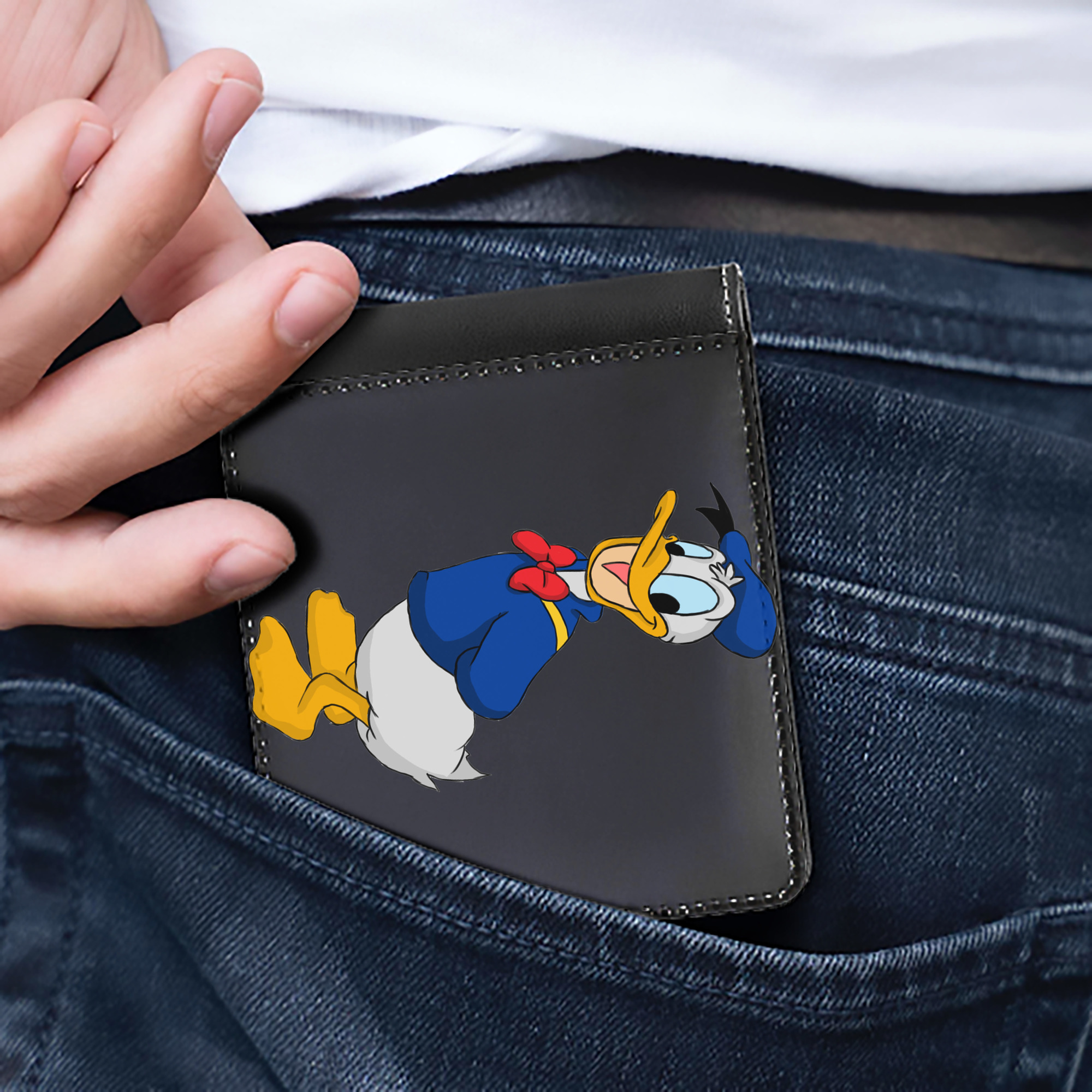 （画像用） ミッキーマウス Mickey Mouse 二つ折り革財布