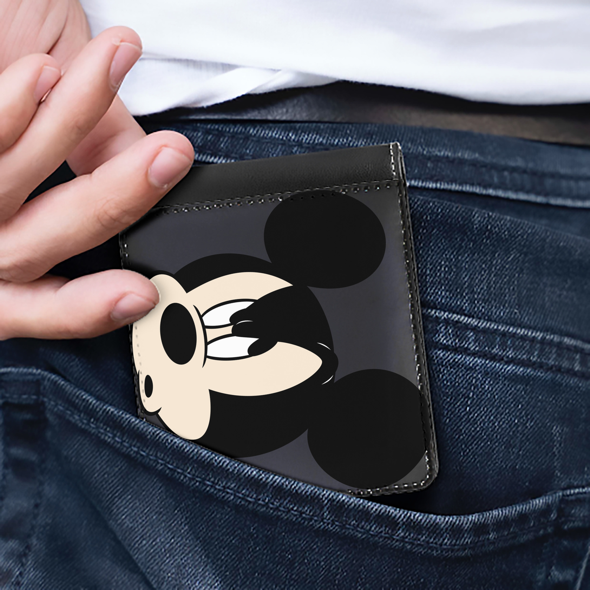 （画像用） ミッキーマウス Mickey Mouse 二つ折り革財布