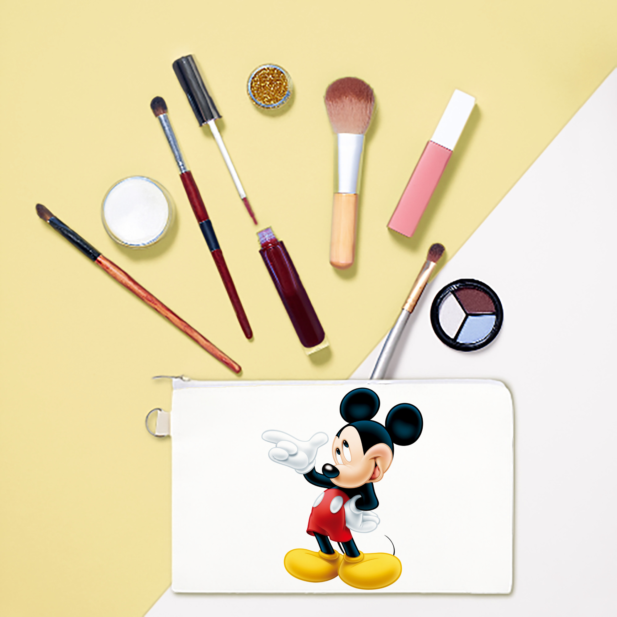 ミッキーマウス Mickey Mouse キャンバス生地ポーチ　小物入れ