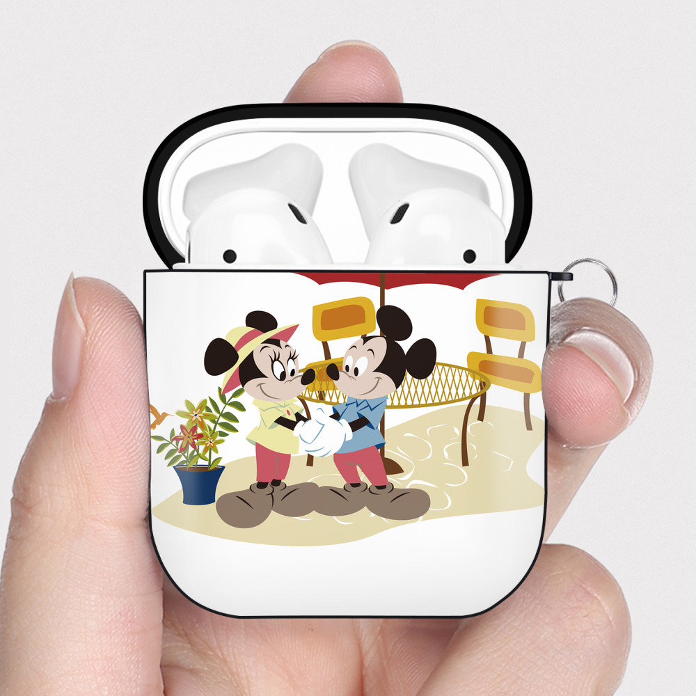 （画像用） ミッキーマウス Mickey Mouse AirPods 第2世代保護ケース ハードシェル ブラック 耐衝撃・防指紋・カラビナ付き