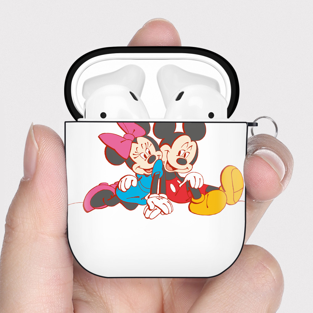 （画像用） ミッキーマウス Mickey Mouse AirPods 第2世代保護ケース ハードシェル ブラック 耐衝撃・防指紋・カラビナ付き