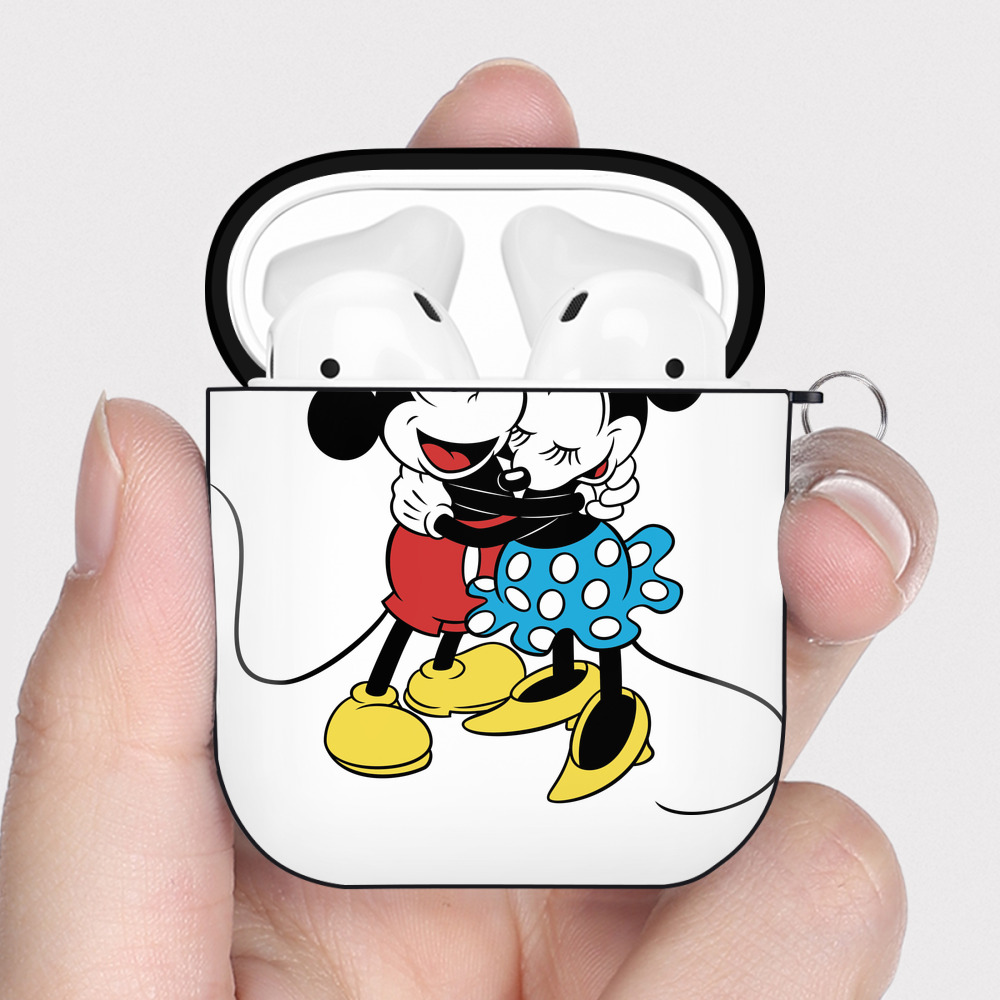 （画像用） ミッキーマウス Mickey Mouse AirPods 第2世代保護ケース ハードシェル ブラック 耐衝撃・防指紋・カラビナ付き