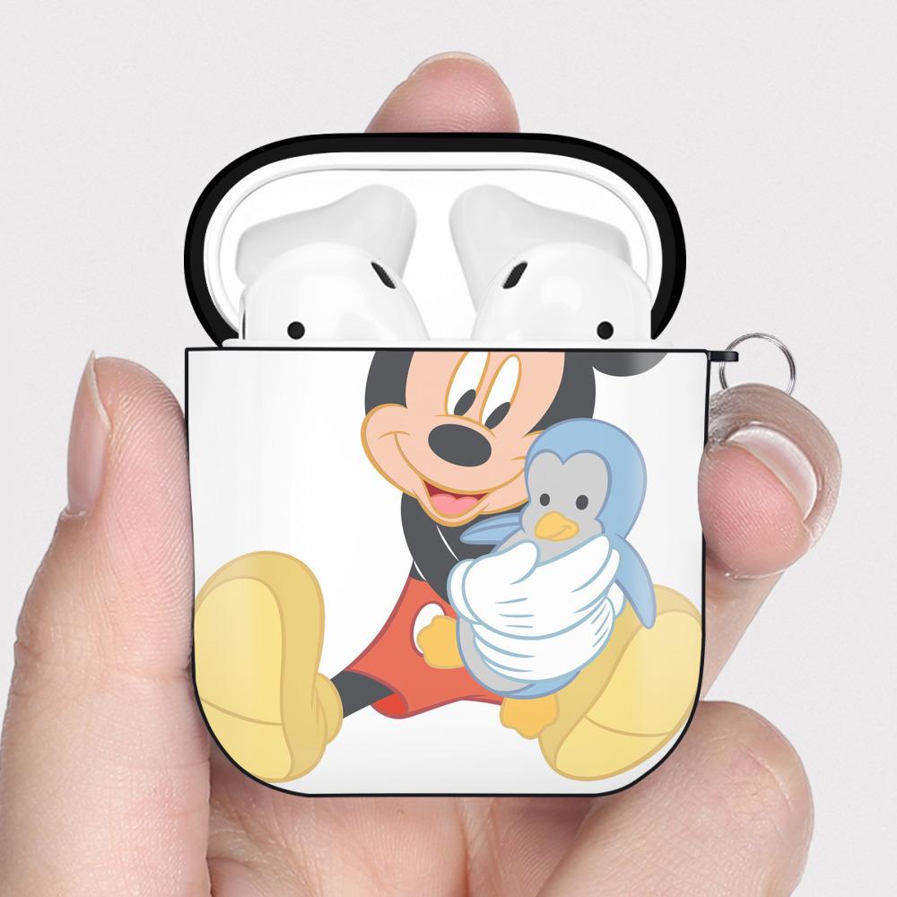 （画像用） ミッキーマウス Mickey Mouse AirPods 第2世代保護ケース ハードシェル ブラック 耐衝撃・防指紋・カラビナ付き