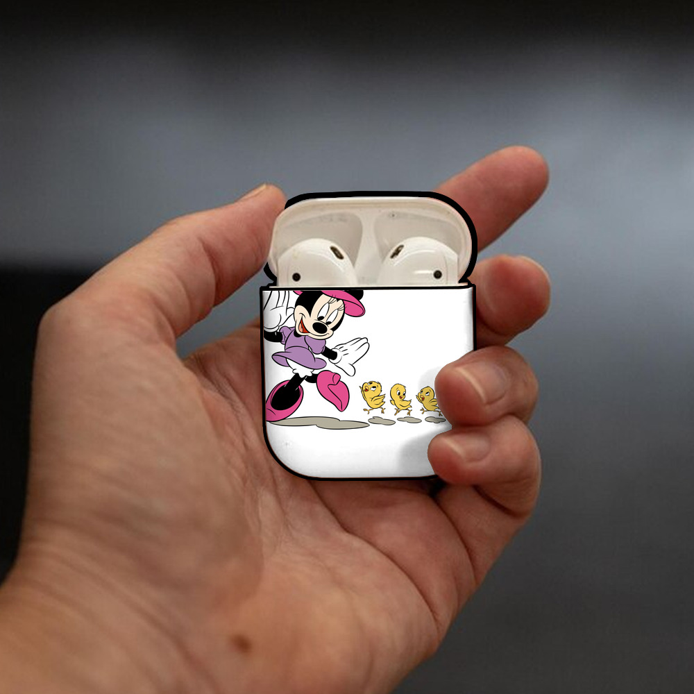 ミッキーマウス Mickey Mouse AirPods 第2世代保護ケース ハードシェル ブラック 耐衝撃・防指紋・カラビナ付き