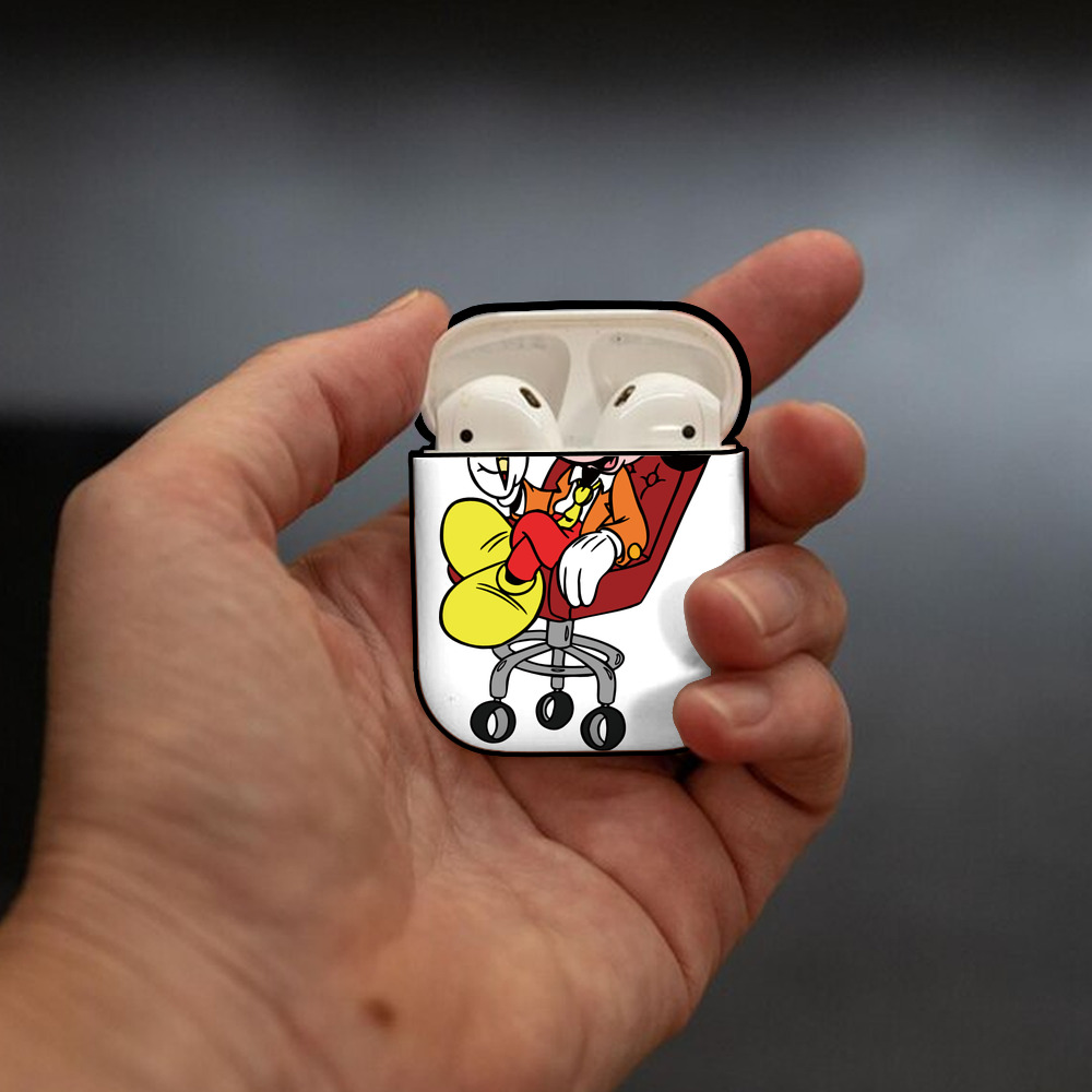 ミッキーマウス Mickey Mouse AirPods 第2世代保護ケース ハードシェル ブラック 耐衝撃・防指紋・カラビナ付き