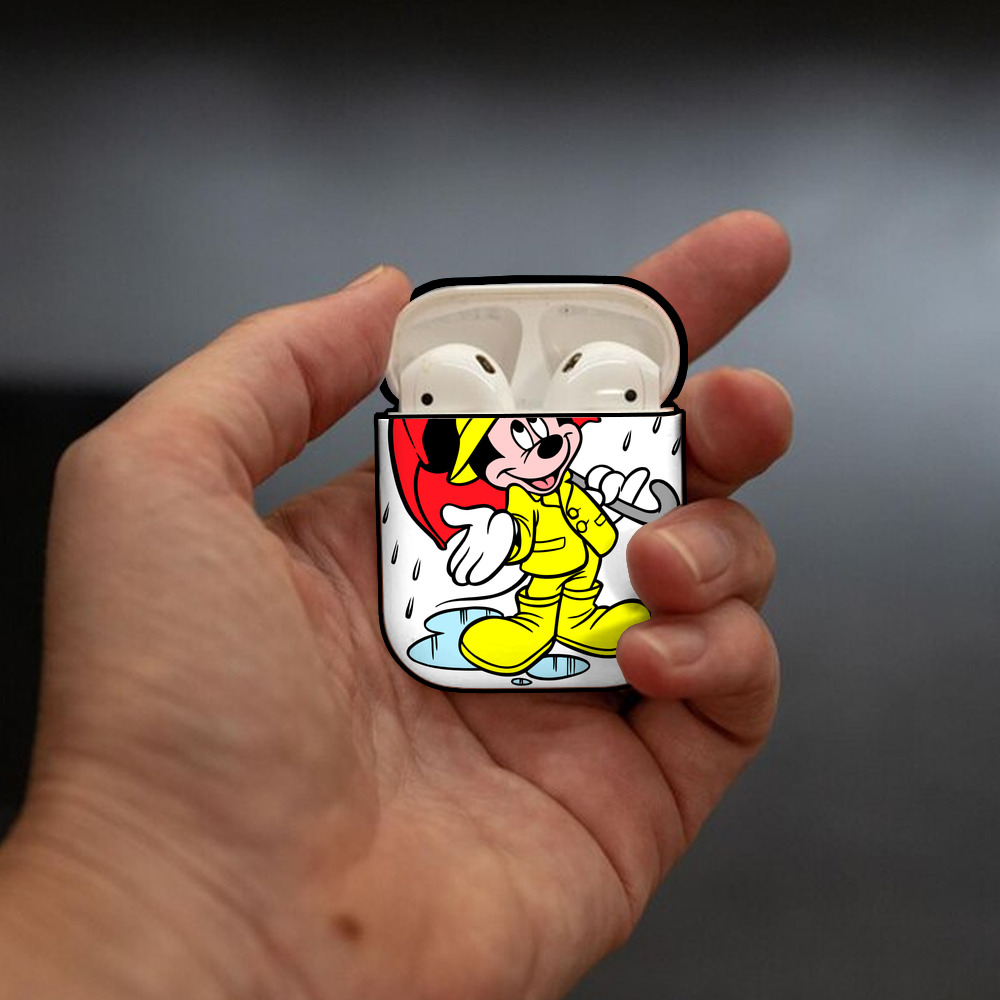 ミッキーマウス Mickey Mouse AirPods 第2世代保護ケース ハードシェル ブラック 耐衝撃・防指紋・カラビナ付き