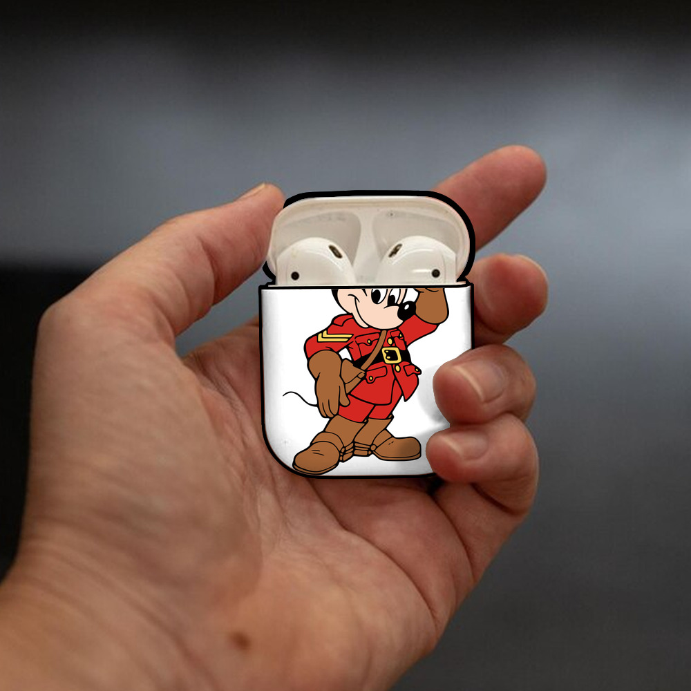 ミッキーマウス Mickey Mouse AirPods 第2世代保護ケース ハードシェル ブラック 耐衝撃・防指紋・カラビナ付き