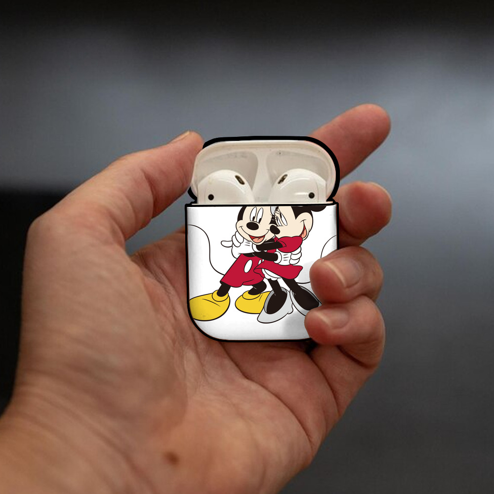 ミッキーマウス Mickey Mouse AirPods 第2世代保護ケース ハードシェル ブラック 耐衝撃・防指紋・カラビナ付き