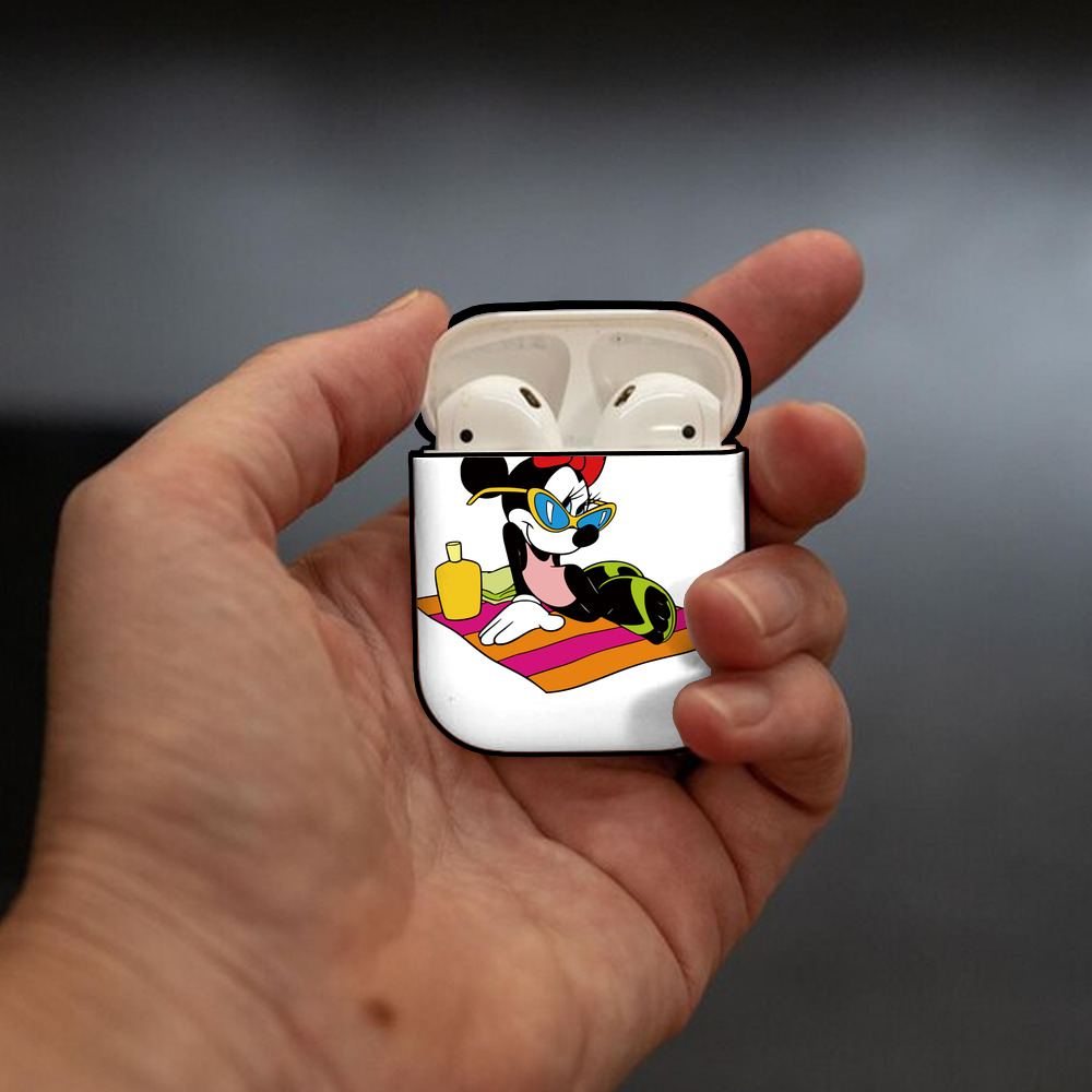 ミッキーマウス Mickey Mouse AirPods 第2世代保護ケース ハードシェル ブラック 耐衝撃・防指紋・カラビナ付き