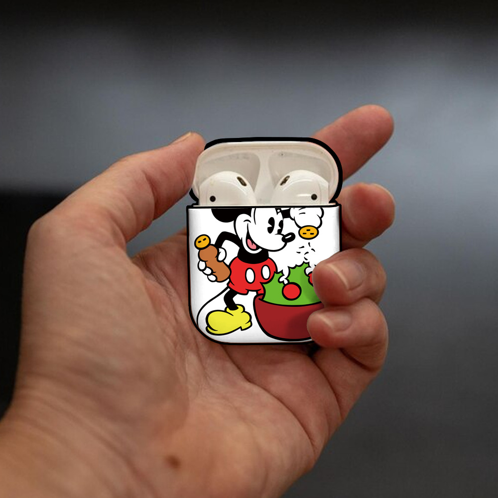 ミッキーマウス Mickey Mouse AirPods 第2世代保護ケース ハードシェル ブラック 耐衝撃・防指紋・カラビナ付き
