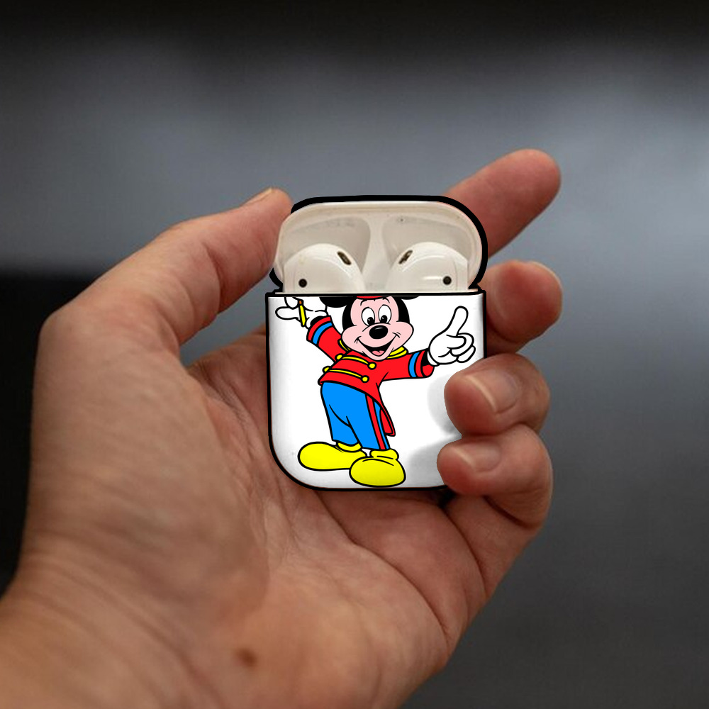 ミッキーマウス Mickey Mouse AirPods 第2世代保護ケース ハードシェル ブラック 耐衝撃・防指紋・カラビナ付き