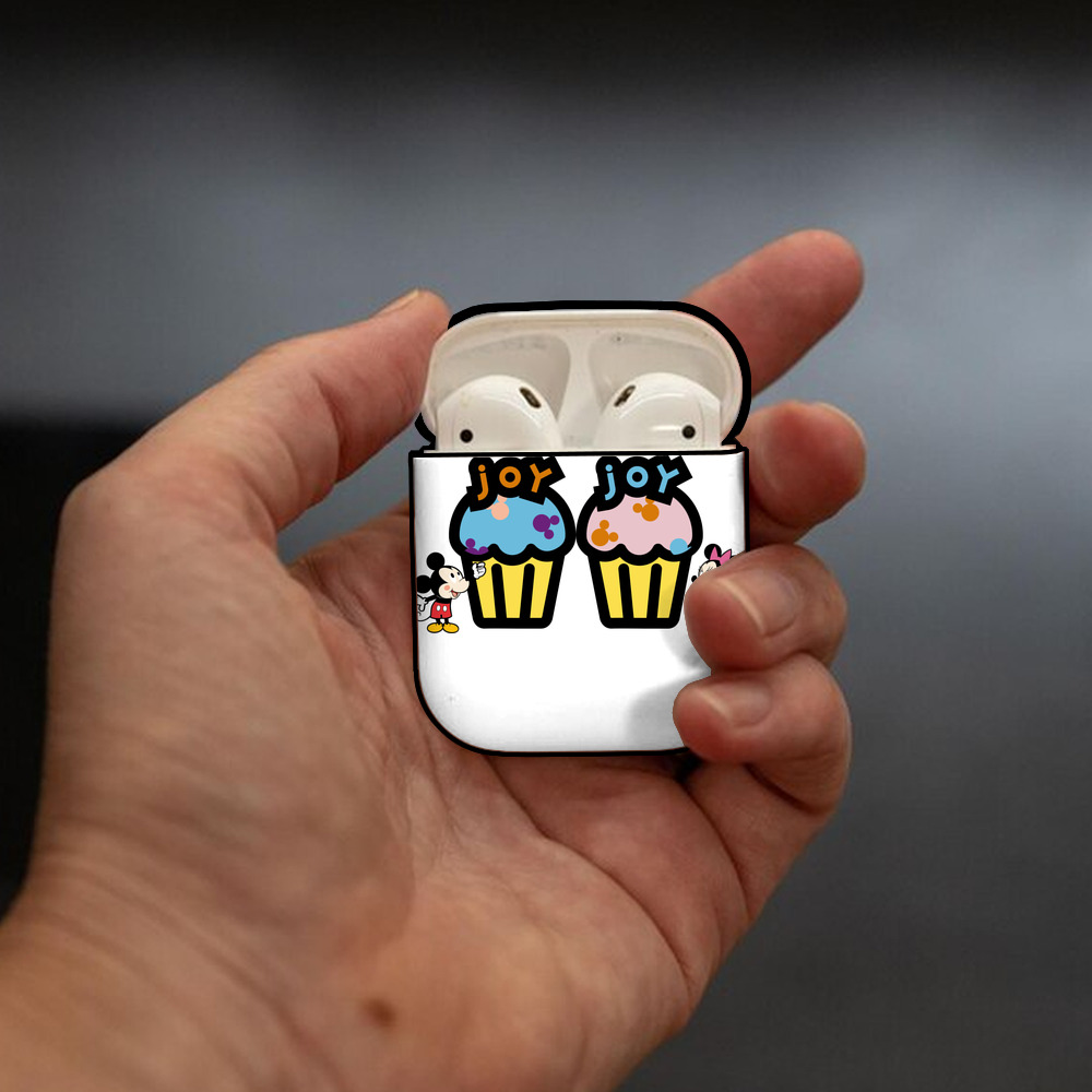 ミッキーマウス Mickey Mouse AirPods 第2世代保護ケース ハードシェル ブラック 耐衝撃・防指紋・カラビナ付き