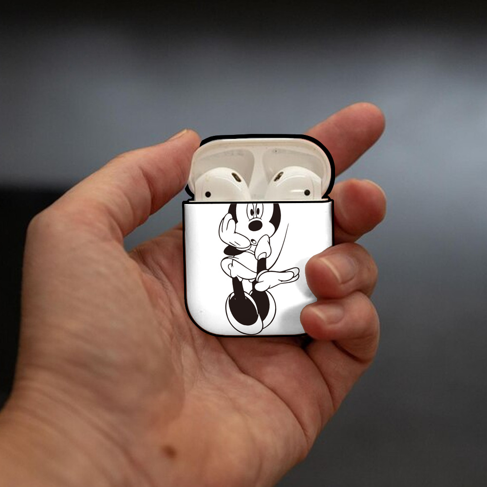 ミッキーマウス Mickey Mouse AirPods 第2世代保護ケース ハードシェル ブラック 耐衝撃・防指紋・カラビナ付き