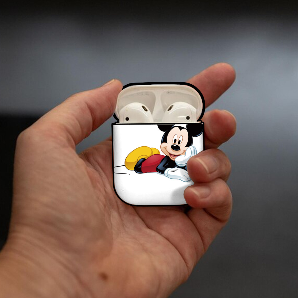 ミッキーマウス Mickey Mouse AirPods 第2世代保護ケース ハードシェル ブラック 耐衝撃・防指紋・カラビナ付き
