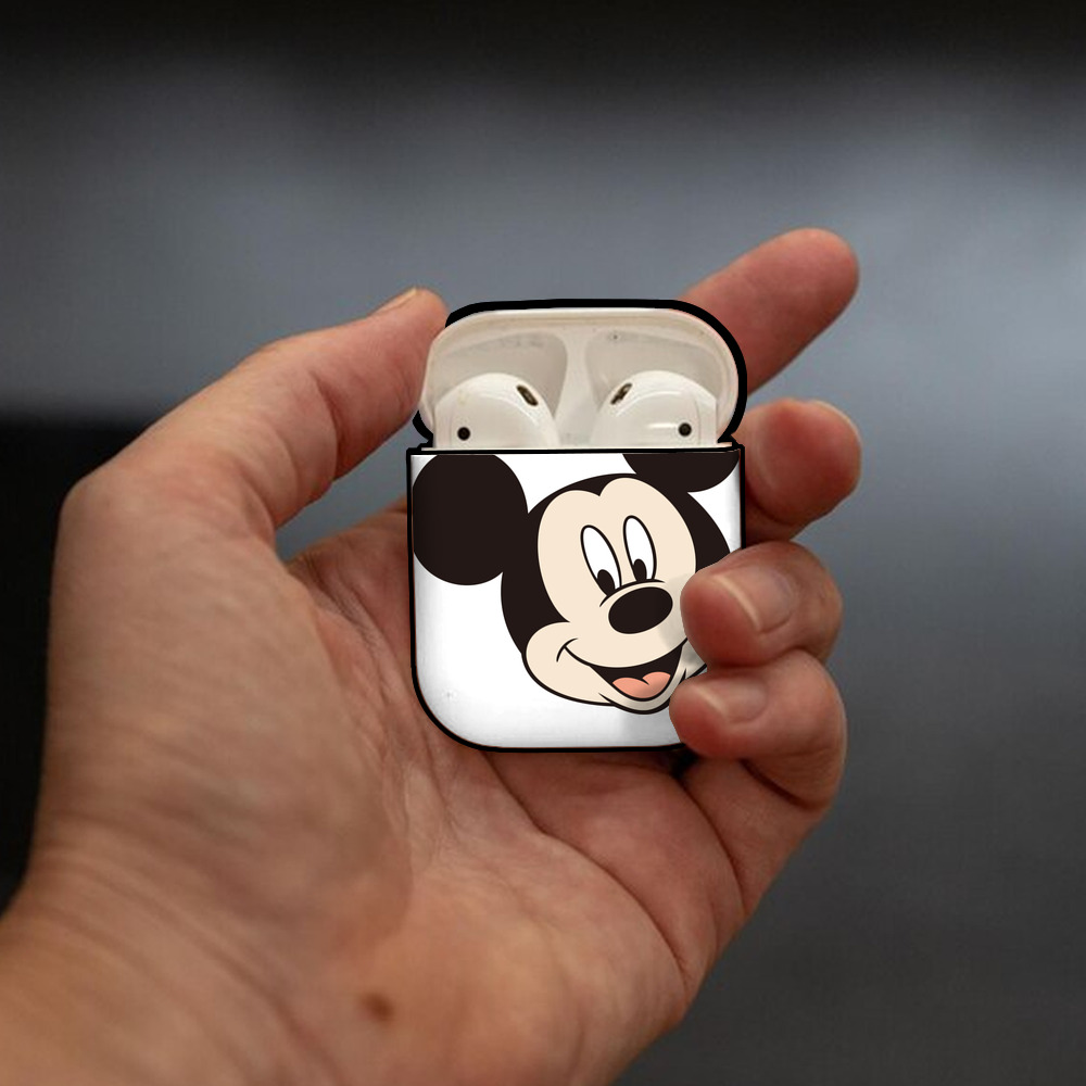 ミッキーマウス Mickey Mouse AirPods 第2世代保護ケース ハードシェル ブラック 耐衝撃・防指紋・カラビナ付き