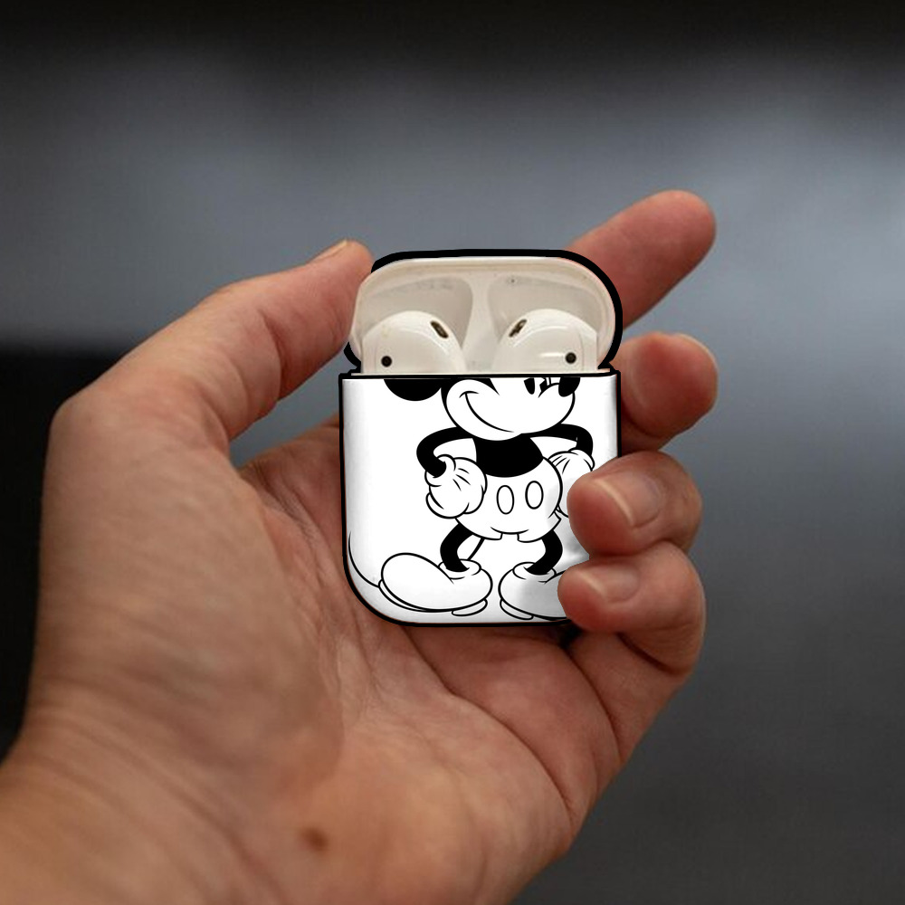 ミッキーマウス Mickey Mouse AirPods 第2世代保護ケース ハードシェル ブラック 耐衝撃・防指紋・カラビナ付き