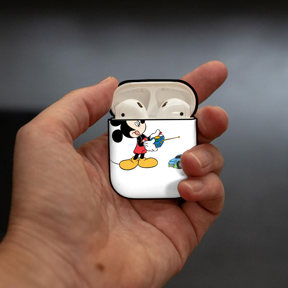 ミッキーマウス Mickey Mouse AirPods 第2世代保護ケース ハードシェル ブラック 耐衝撃・防指紋・カラビナ付き