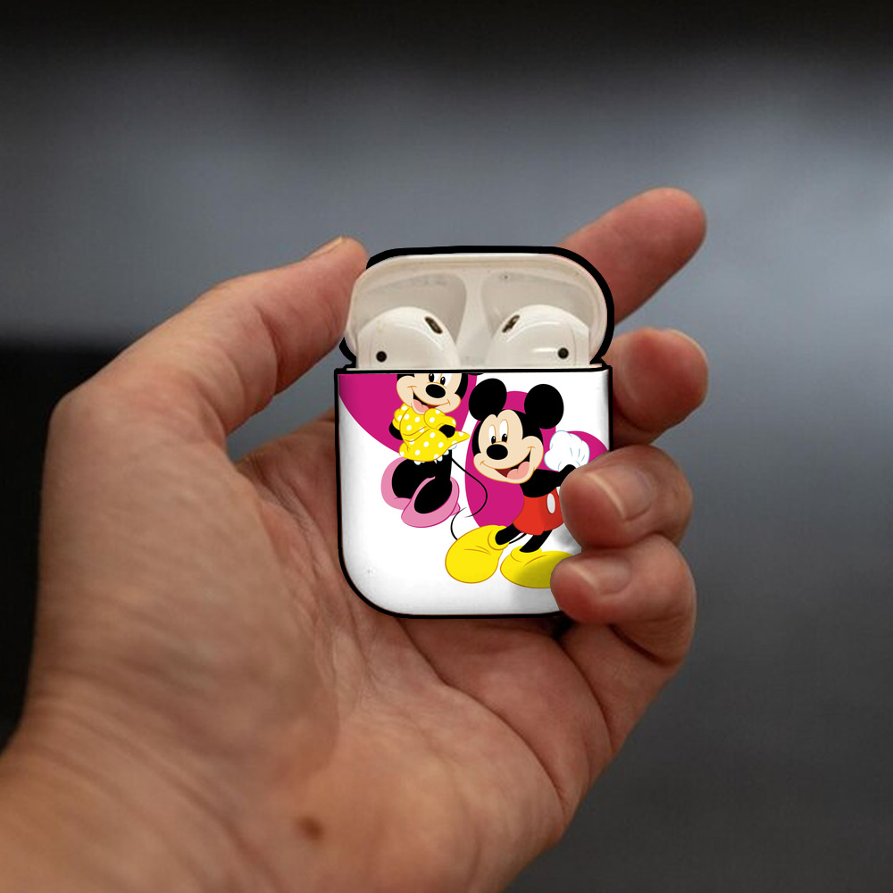 ミッキーマウス Mickey Mouse AirPods 第2世代保護ケース ハードシェル ブラック 耐衝撃・防指紋・カラビナ付き