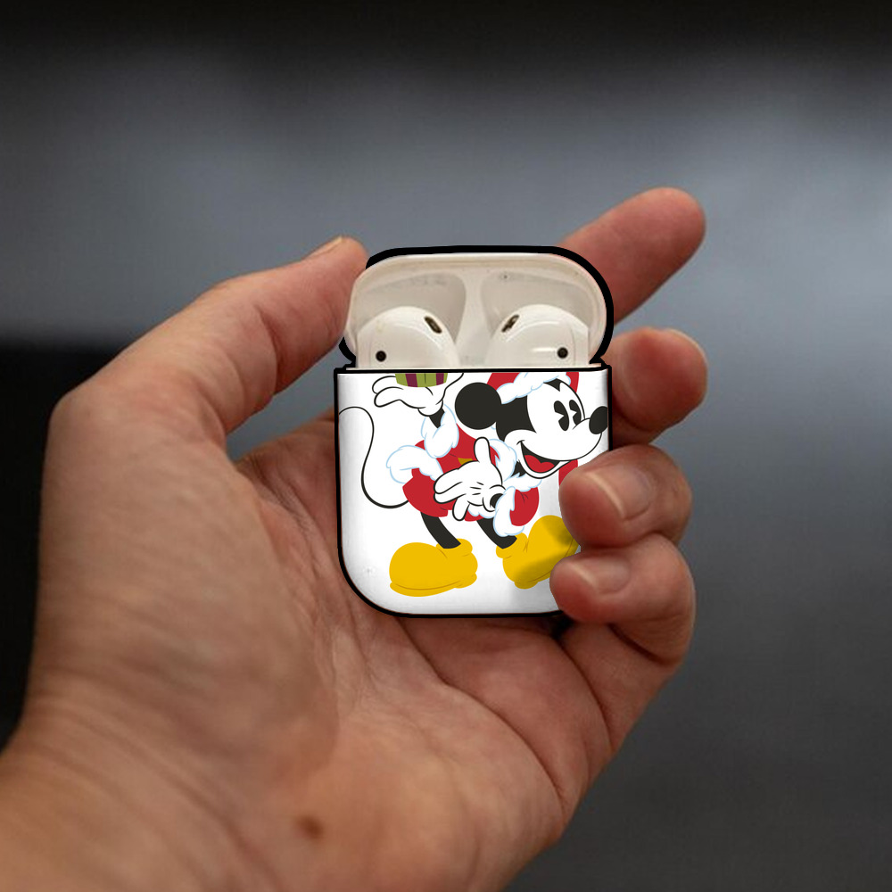 ミッキーマウス Mickey Mouse AirPods 第2世代保護ケース ハードシェル ブラック 耐衝撃・防指紋・カラビナ付き