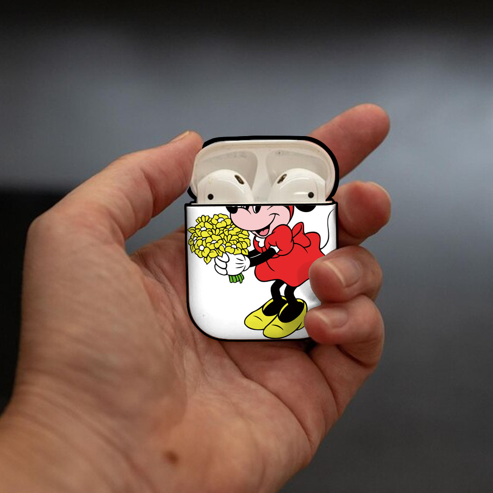ミッキーマウス Mickey Mouse AirPods 第2世代保護ケース ハードシェル ブラック 耐衝撃・防指紋・カラビナ付き