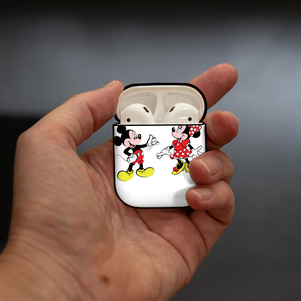 ミッキーマウス Mickey Mouse AirPods 第2世代保護ケース ハードシェル ブラック 耐衝撃・防指紋・カラビナ付き