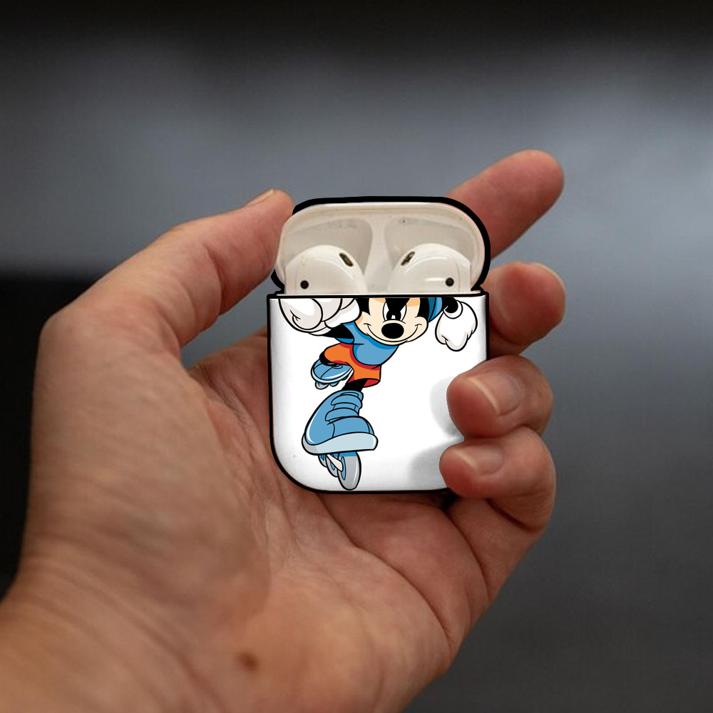 ミッキーマウス Mickey Mouse AirPods 第2世代保護ケース ハードシェル ブラック 耐衝撃・防指紋・カラビナ付き