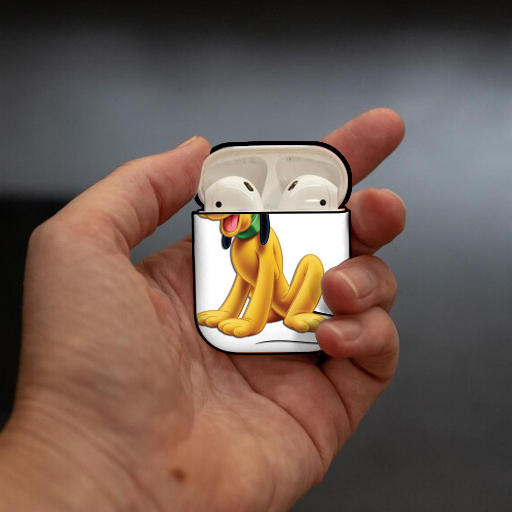 ミッキーマウス Mickey Mouse AirPods 第2世代保護ケース ハードシェル ブラック 耐衝撃・防指紋・カラビナ付き