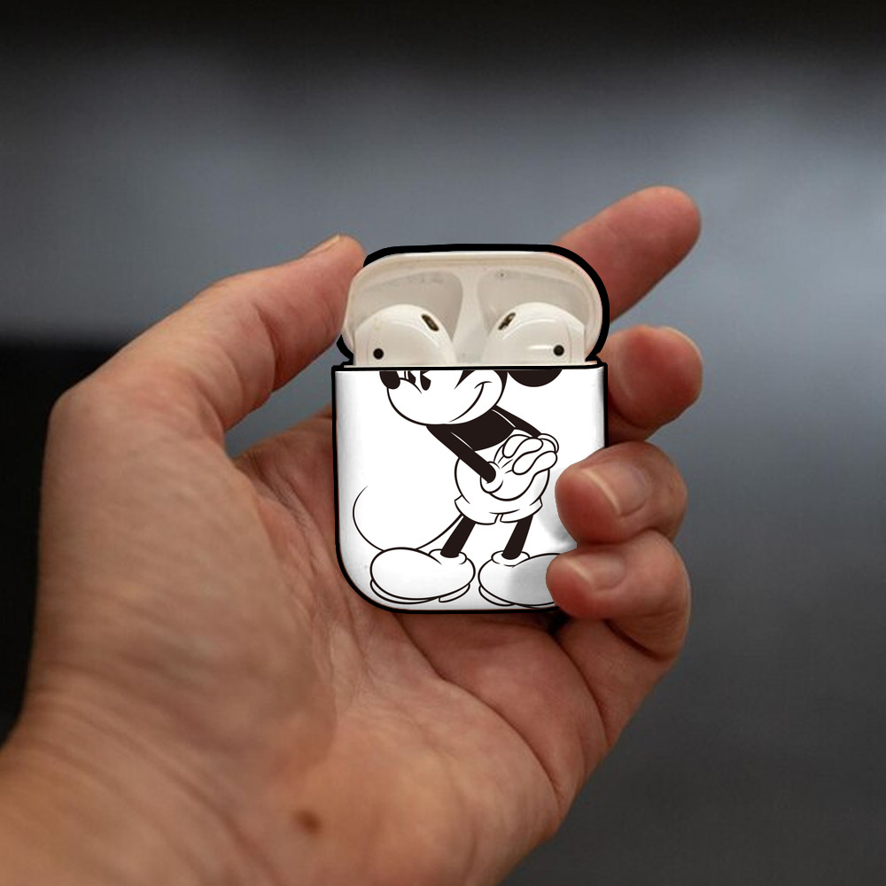 ミッキーマウス Mickey Mouse AirPods 第2世代保護ケース ハードシェル ブラック 耐衝撃・防指紋・カラビナ付き