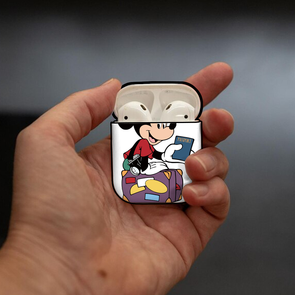 ミッキーマウス Mickey Mouse AirPods 第2世代保護ケース ハードシェル ブラック 耐衝撃・防指紋・カラビナ付き