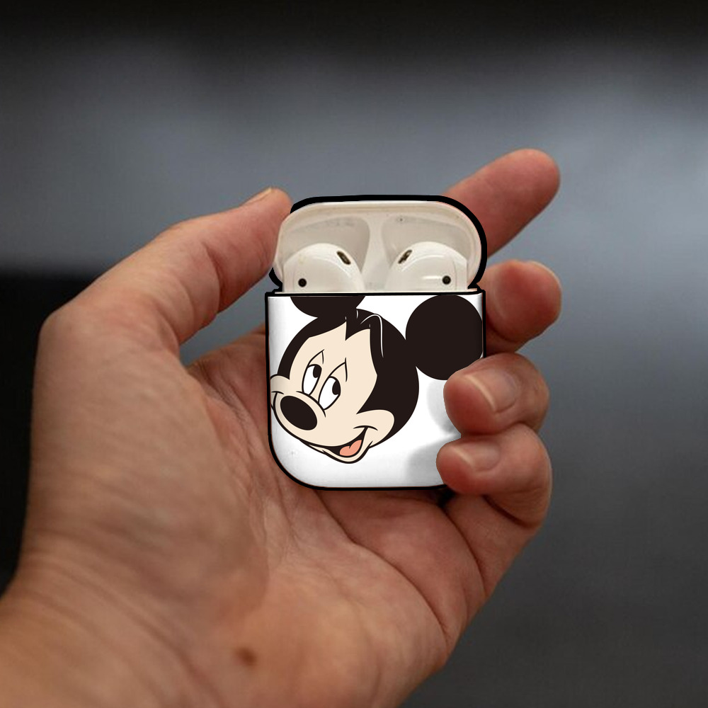 ミッキーマウス Mickey Mouse AirPods 第2世代保護ケース ハードシェル ブラック 耐衝撃・防指紋・カラビナ付き