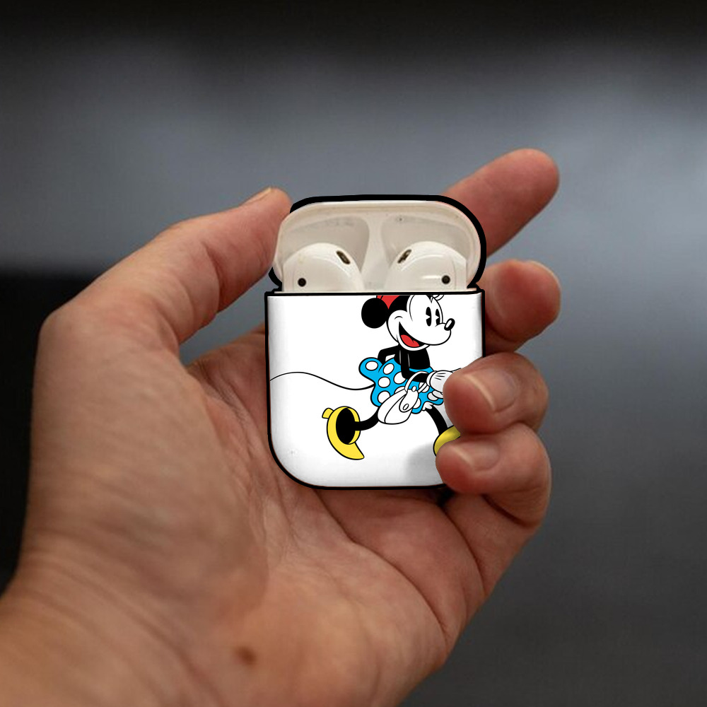ミッキーマウス Mickey Mouse AirPods 第2世代保護ケース ハードシェル ブラック 耐衝撃・防指紋・カラビナ付き