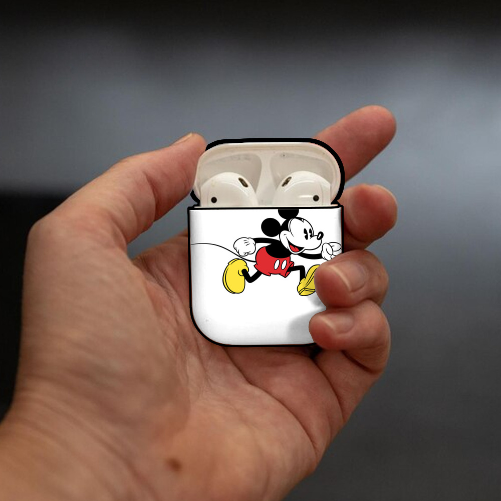 ミッキーマウス Mickey Mouse AirPods 第2世代保護ケース ハードシェル ブラック 耐衝撃・防指紋・カラビナ付き