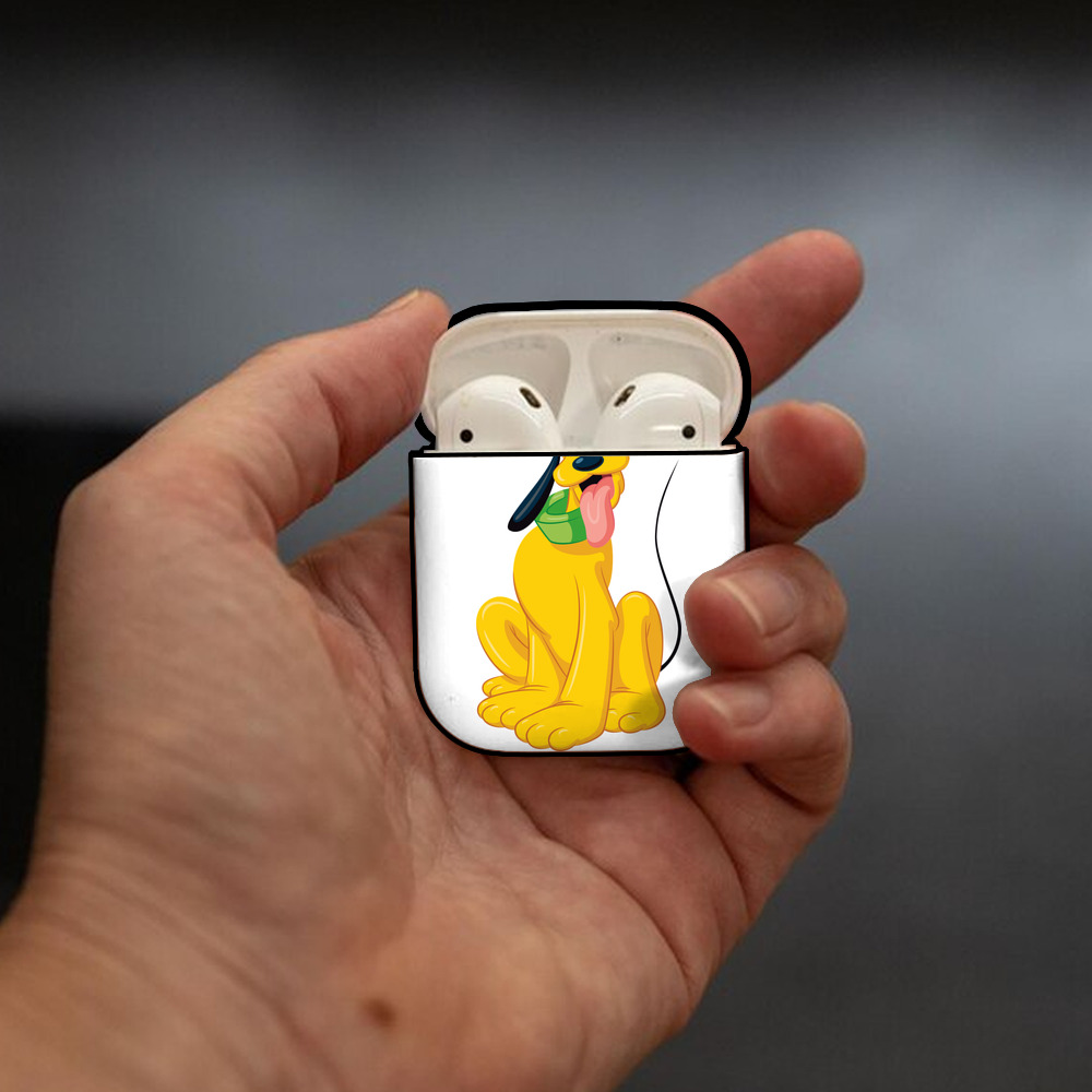 ミッキーマウス Mickey Mouse AirPods 第2世代保護ケース ハードシェル ブラック 耐衝撃・防指紋・カラビナ付き