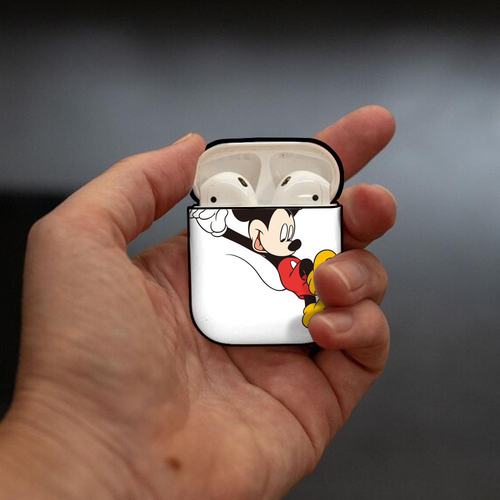 ミッキーマウス Mickey Mouse AirPods 第2世代保護ケース ハードシェル ブラック 耐衝撃・防指紋・カラビナ付き