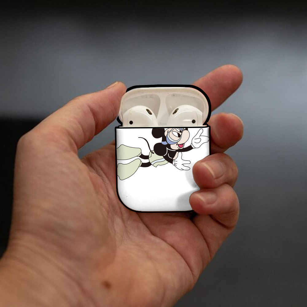 ミッキーマウス Mickey Mouse AirPods 第2世代保護ケース ハードシェル ブラック 耐衝撃・防指紋・カラビナ付き