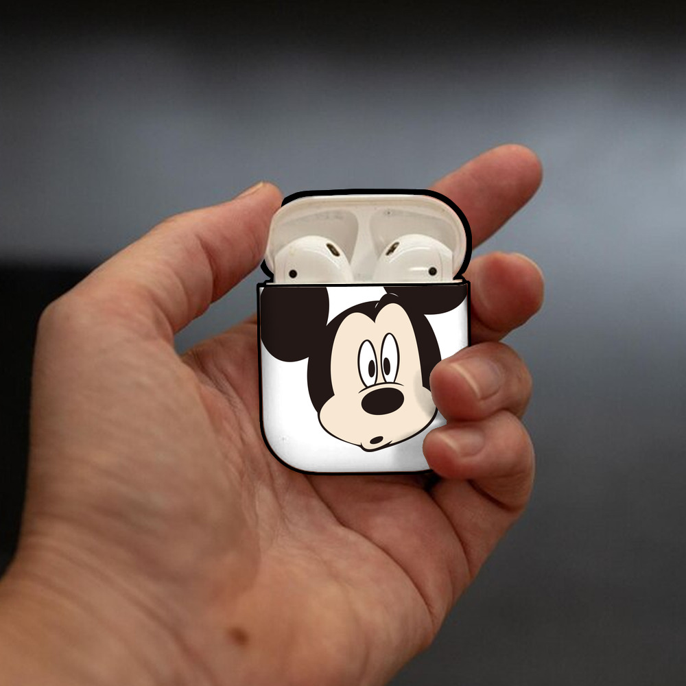 ミッキーマウス Mickey Mouse AirPods 第2世代保護ケース ハードシェル ブラック 耐衝撃・防指紋・カラビナ付き