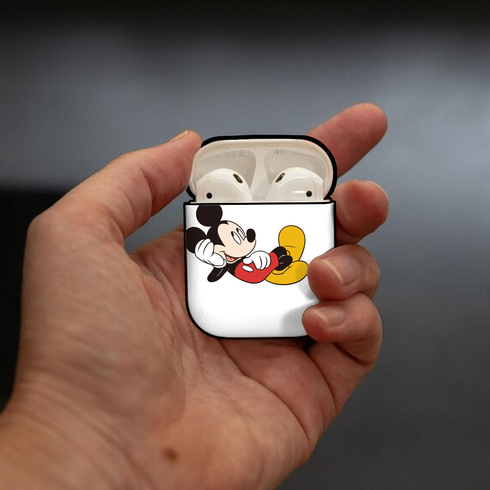 ミッキーマウス Mickey Mouse AirPods 第2世代保護ケース ハードシェル ブラック 耐衝撃・防指紋・カラビナ付き