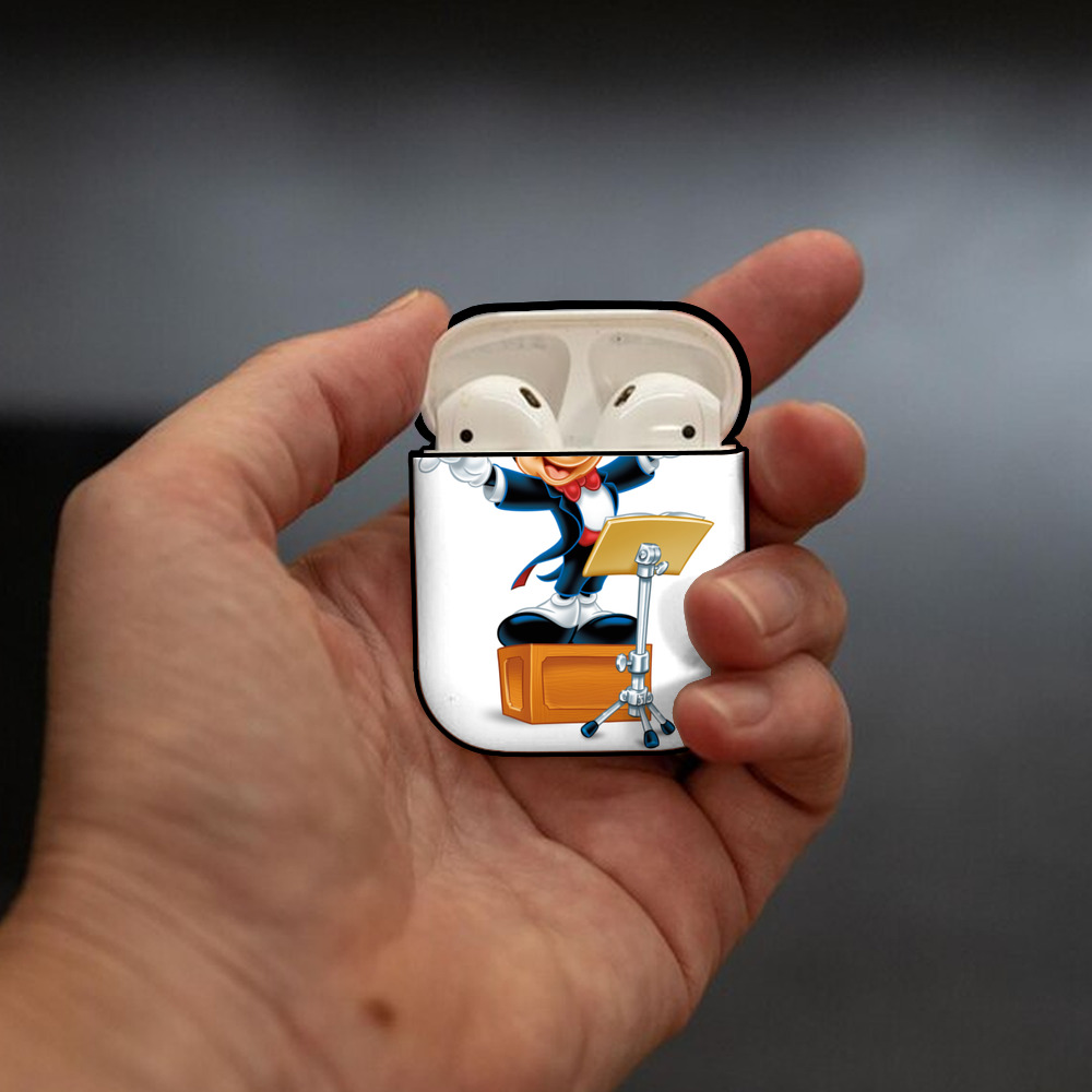 ミッキーマウス Mickey Mouse AirPods 第2世代保護ケース ハードシェル ブラック 耐衝撃・防指紋・カラビナ付き