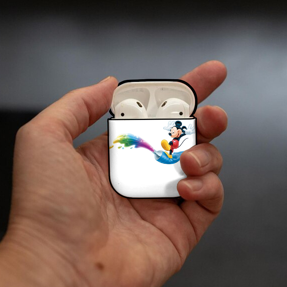 ミッキーマウス Mickey Mouse AirPods 第2世代保護ケース ハードシェル ブラック 耐衝撃・防指紋・カラビナ付き