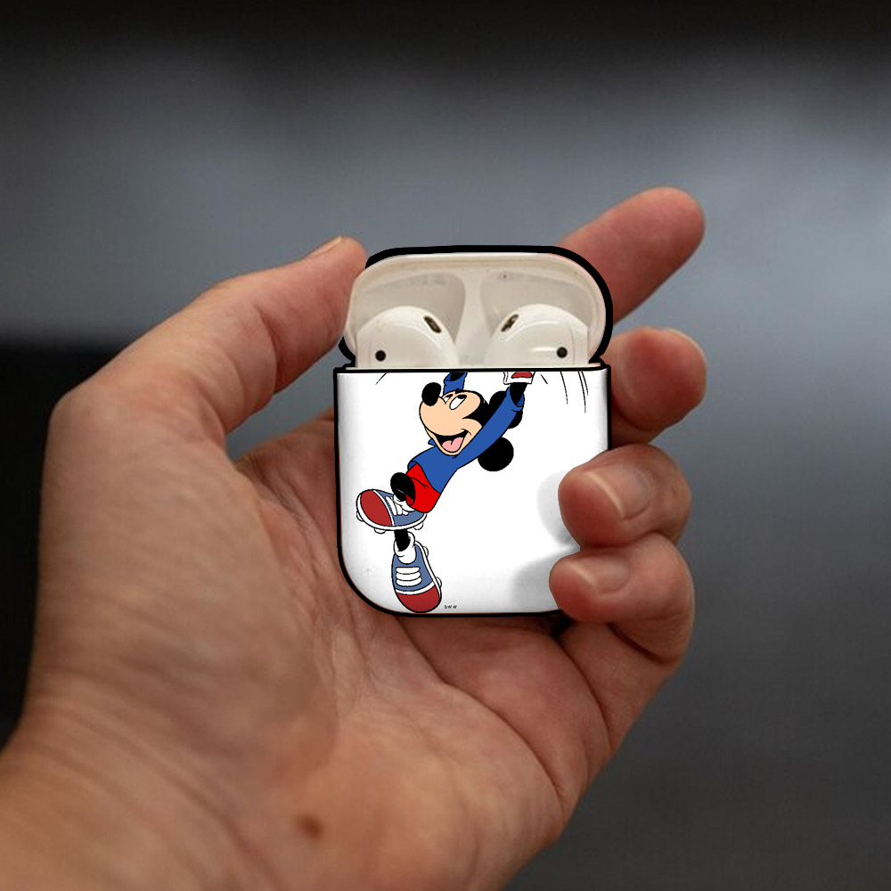 ミッキーマウス Mickey Mouse AirPods 第2世代保護ケース ハードシェル ブラック 耐衝撃・防指紋・カラビナ付き