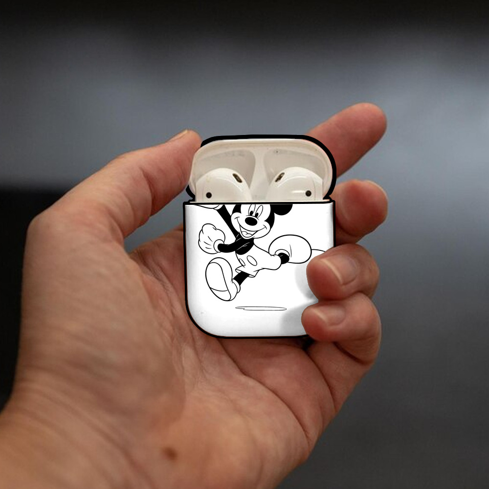 ミッキーマウス Mickey Mouse AirPods 第2世代保護ケース ハードシェル ブラック 耐衝撃・防指紋・カラビナ付き