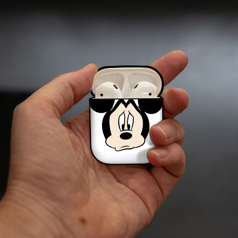 ミッキーマウス Mickey Mouse AirPods 第2世代保護ケース ハードシェル ブラック 耐衝撃・防指紋・カラビナ付き