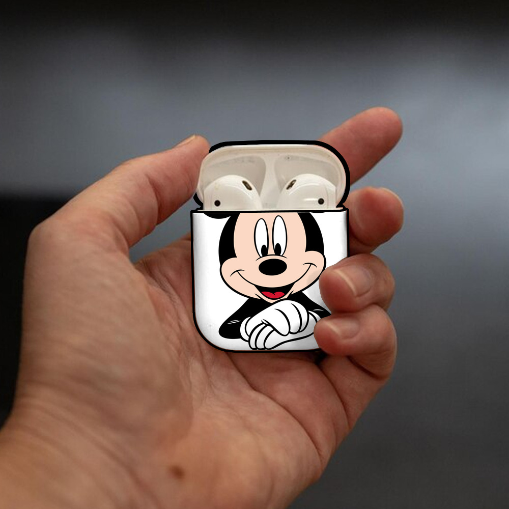ミッキーマウス Mickey Mouse AirPods 第2世代保護ケース ハードシェル ブラック 耐衝撃・防指紋・カラビナ付き