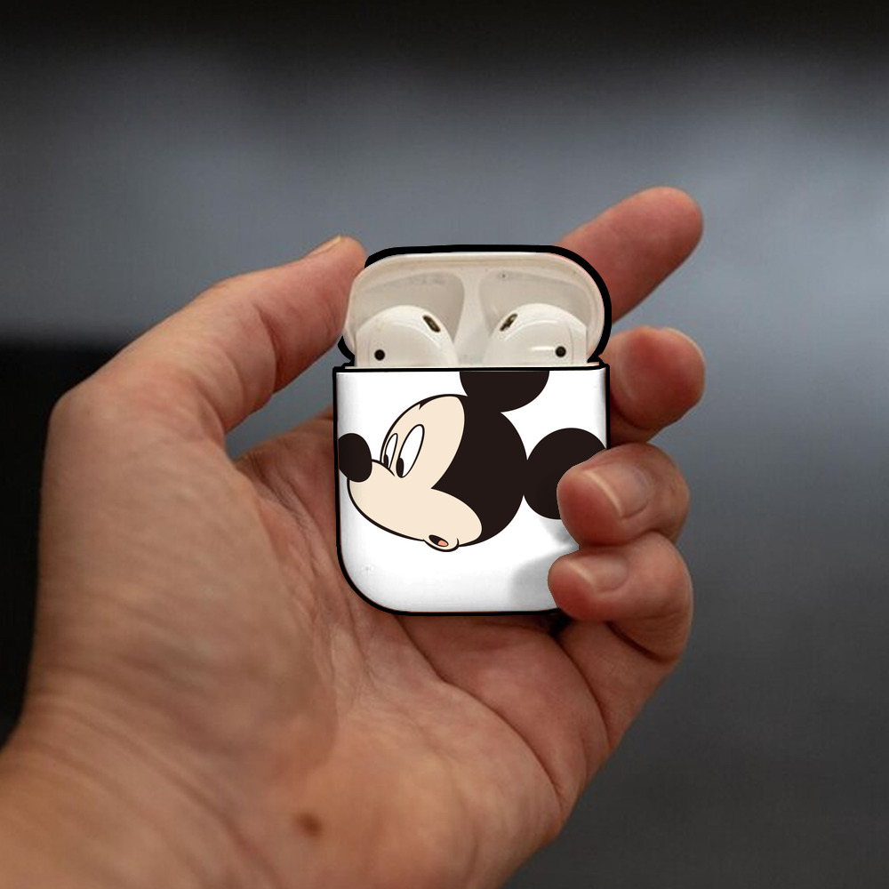 ミッキーマウス Mickey Mouse AirPods 第2世代保護ケース ハードシェル ブラック 耐衝撃・防指紋・カラビナ付き