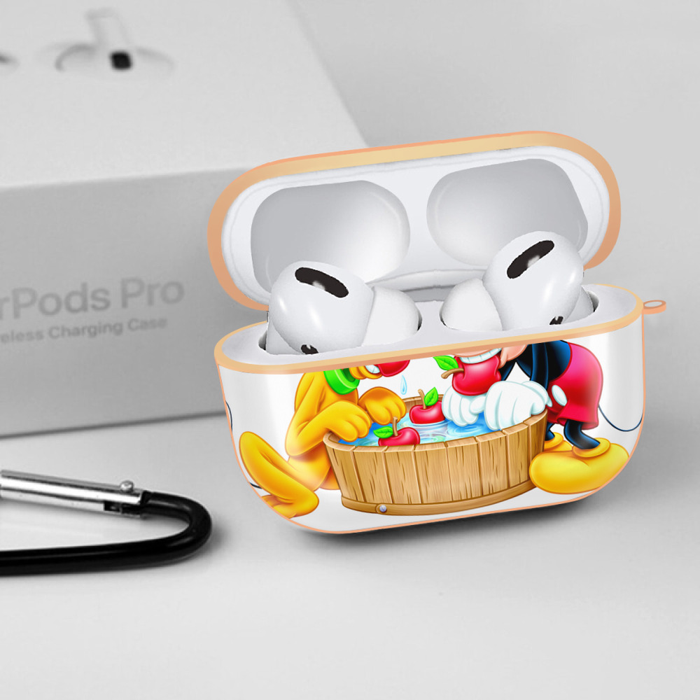 ミッキーマウス Mickey Mouse 【AirPods Pro用】ハードシェル保護ケース｜耐衝撃・防指紋・カラビナ付き商品仕様