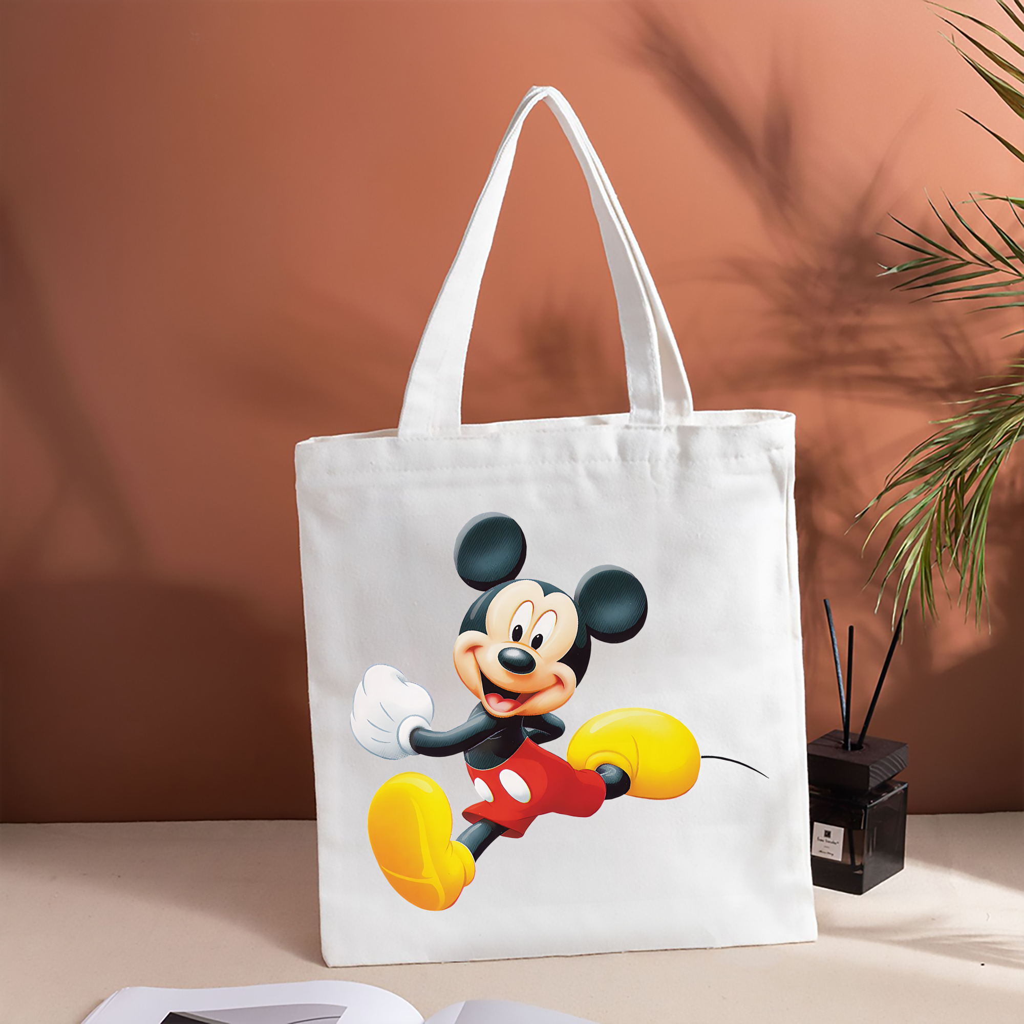 ミッキーマウス Mickey Mouse 縦型キャンバス生地手提げバッグ　トートバッグ