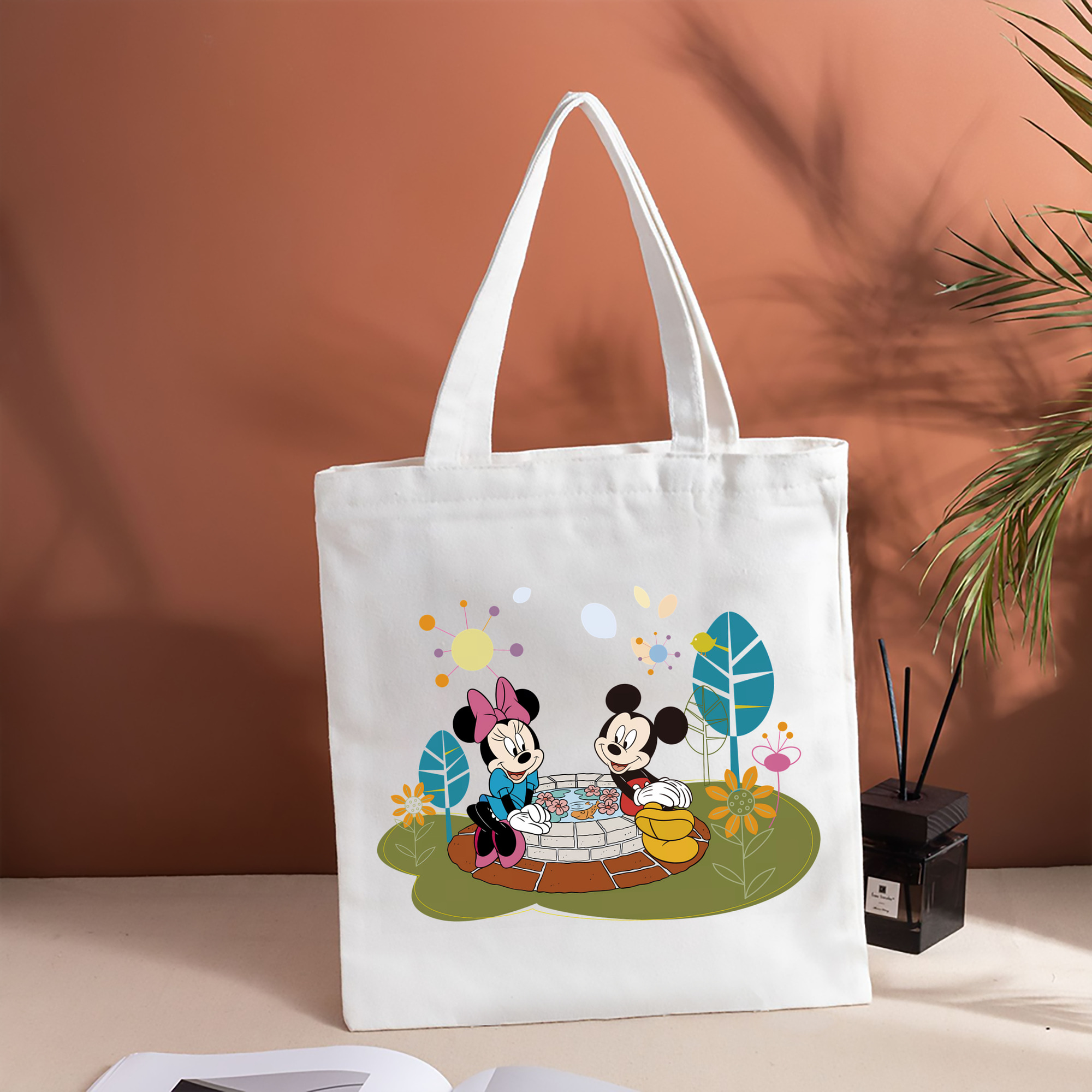 ミッキーマウス Mickey Mouse 縦型キャンバス生地手提げバッグ　トートバッグ