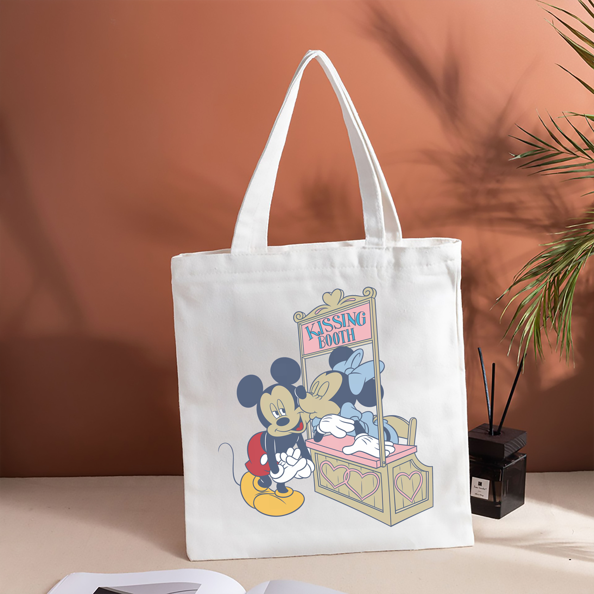 ミッキーマウス Mickey Mouse 縦型キャンバス生地手提げバッグ　トートバッグ
